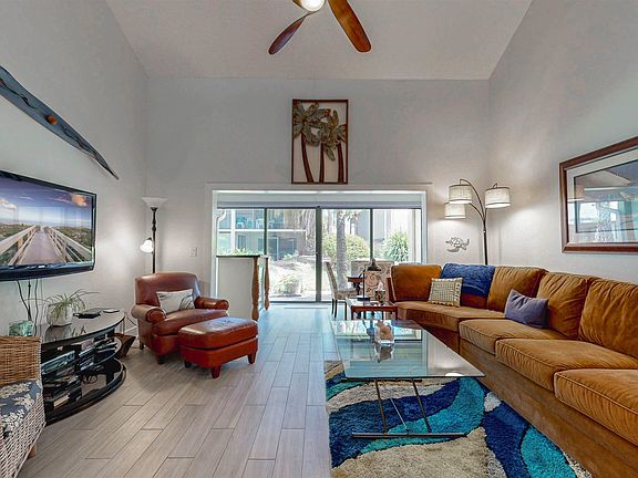 2nd image of 73 Village Las Palmas Cir