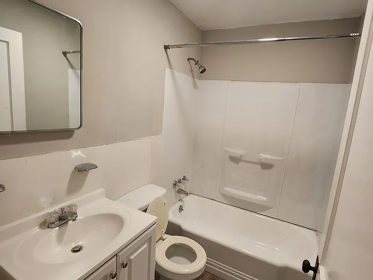 382 S Cleveland Ave — Photo 5