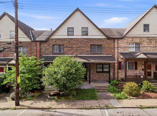 413 Agatha St, Pitcairn, PA 15140