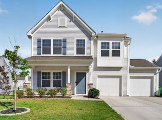 808 Atlantis St, Fuquay Varina, NC 27526