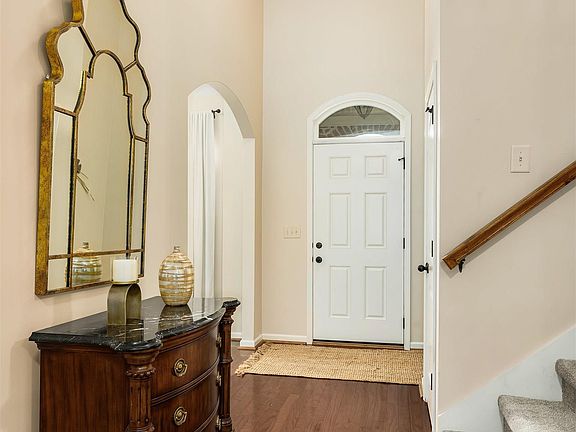 4th image of 6000 Mountainview Trce