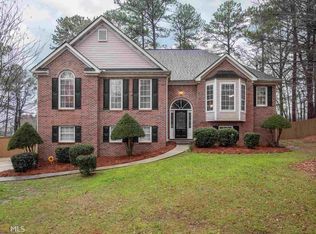 218 Oakwood Ct, McDonough, GA 30252