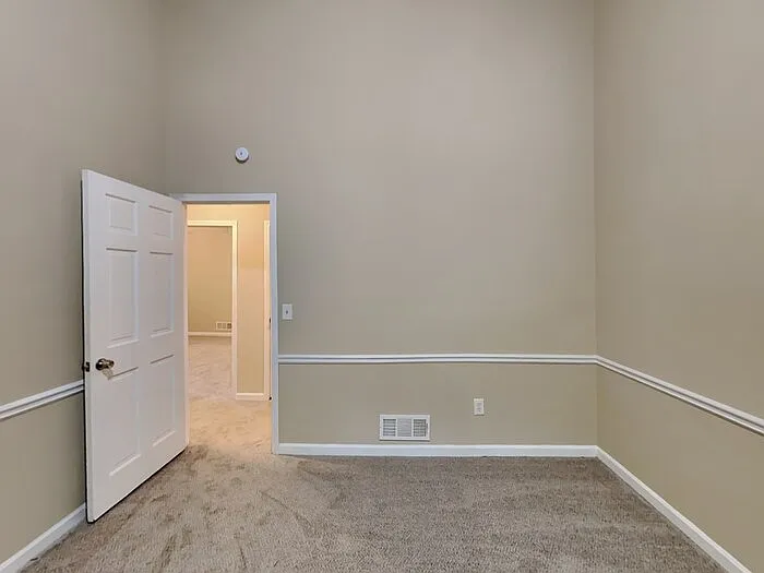 1939 Six Branches Dr — Photo 17