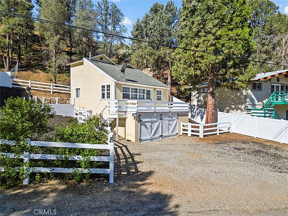 3rd image of 7106 Lakeview Dr