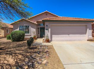 12421 N Brightridge Dr, Oro Valley, AZ 85755