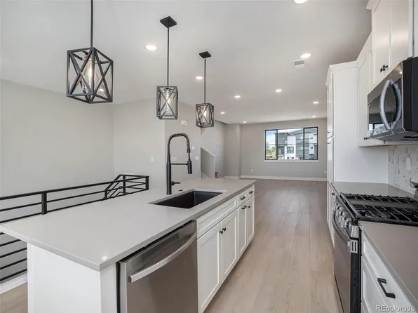 2040 S Holly Street Unit 3, Denver, CO 80222