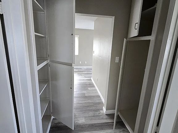 5th image of 4041 1/2 32nd St