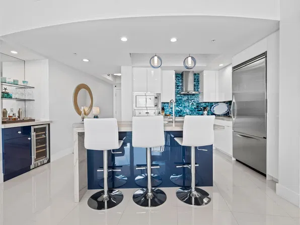 1 N OCEAN Boulevard #1713, Pompano Beach, FL 33062