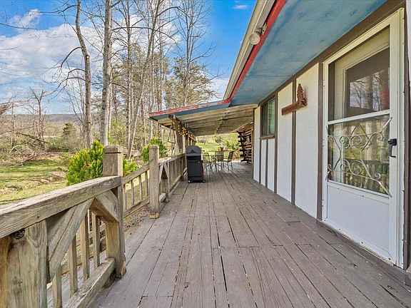 4th image of 75 Johns Creek Rd