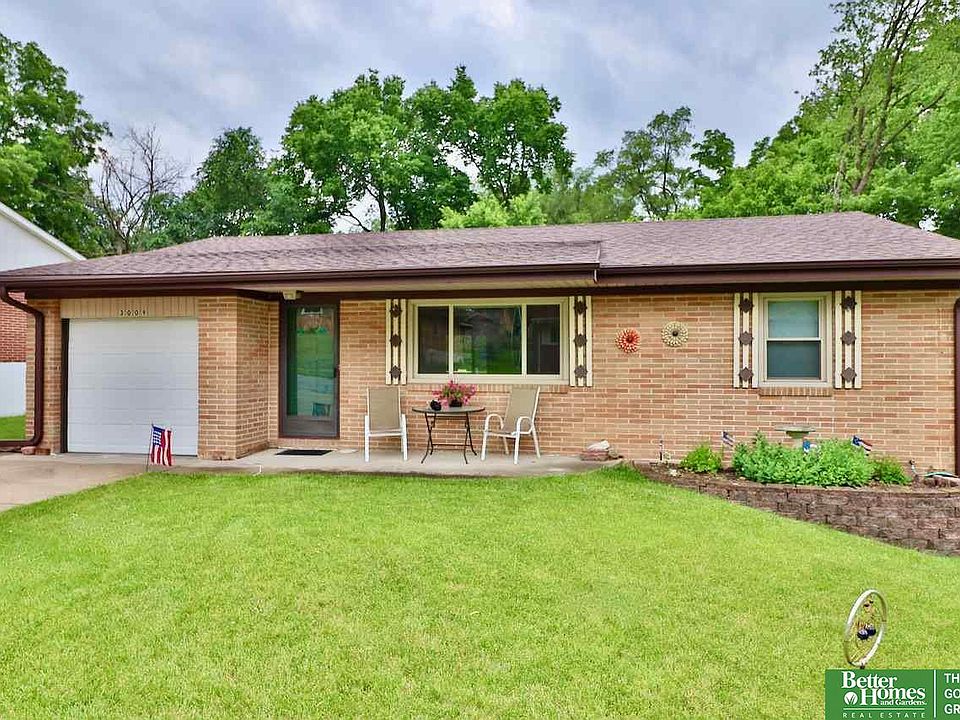 1st image of 3009 Pleasant Dr