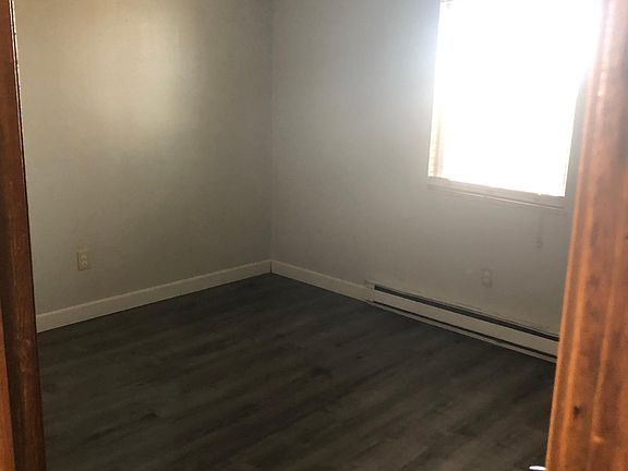 5th image of 1730 Bluff Pl #4