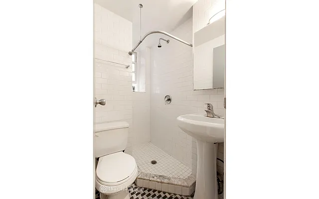 Rented by Douglas Elliman | media 2