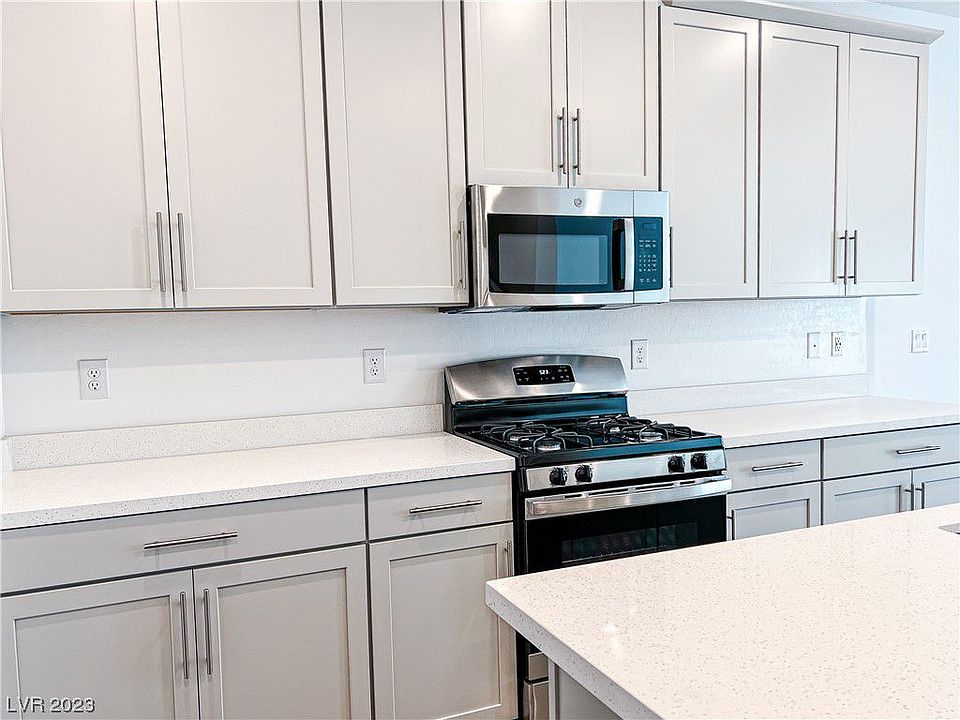 1st image of 600 N Carriage Hill Dr #1058
