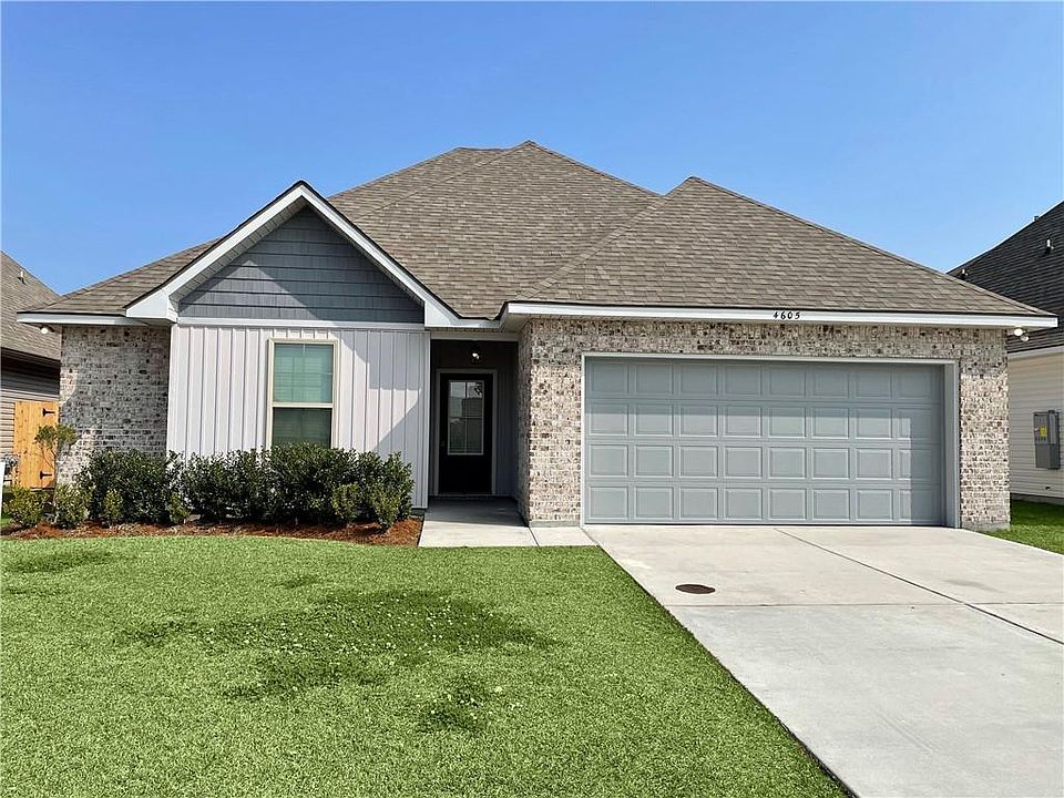 1st image of 4605 Park Shore Dr
