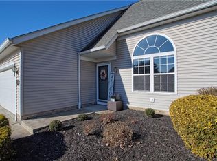 5280 Queen Ann Way UNIT 14, Painesville, OH 44077