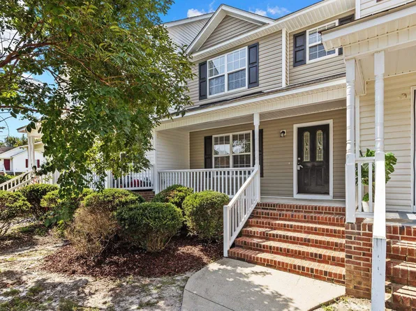 105 Wimbledon Ct, Clayton, NC 27520