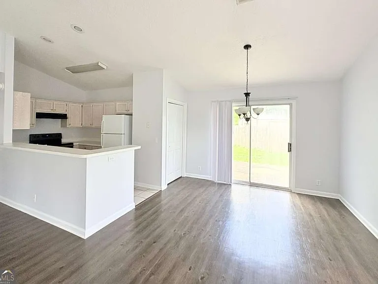 120 Pleasant Breeze Way — Photo 15
