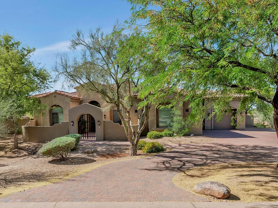 8535 E Preserve Way