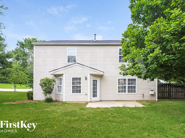 8335 River Hill Commons Dr — Photo 14