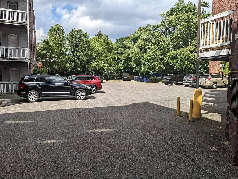 4 Ellsworth Ave — Photo 8