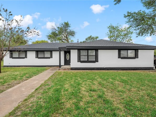 464 Cranbrook Dr, Woodway, TX 76712