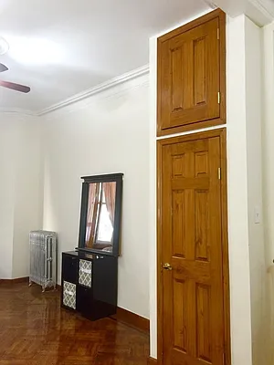 Rented by Park Slope Fiske Brownstone LLC | media 19