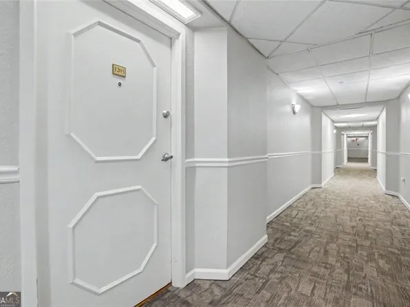 2479 Peachtree Rd NE APT 1203, Atlanta, GA 30305