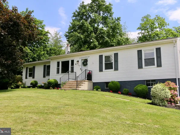 109 Glen Hill Ct, Union Bridge, MD 21791