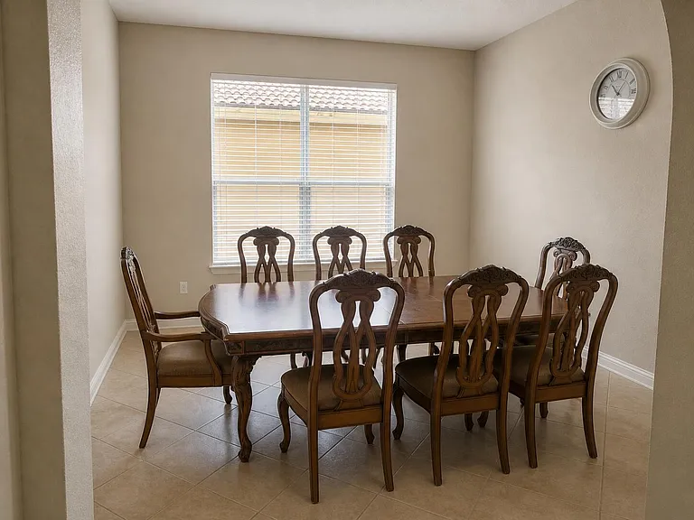 3945 Torres Cir — Photo 6