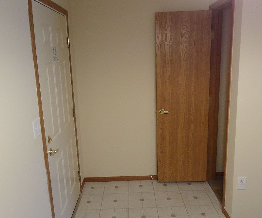 1st image of 5220 Preferred Pl APT 103