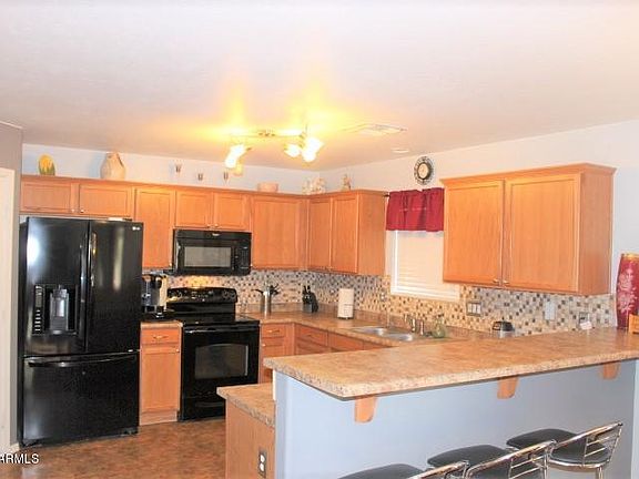 4th image of 14804 N B St