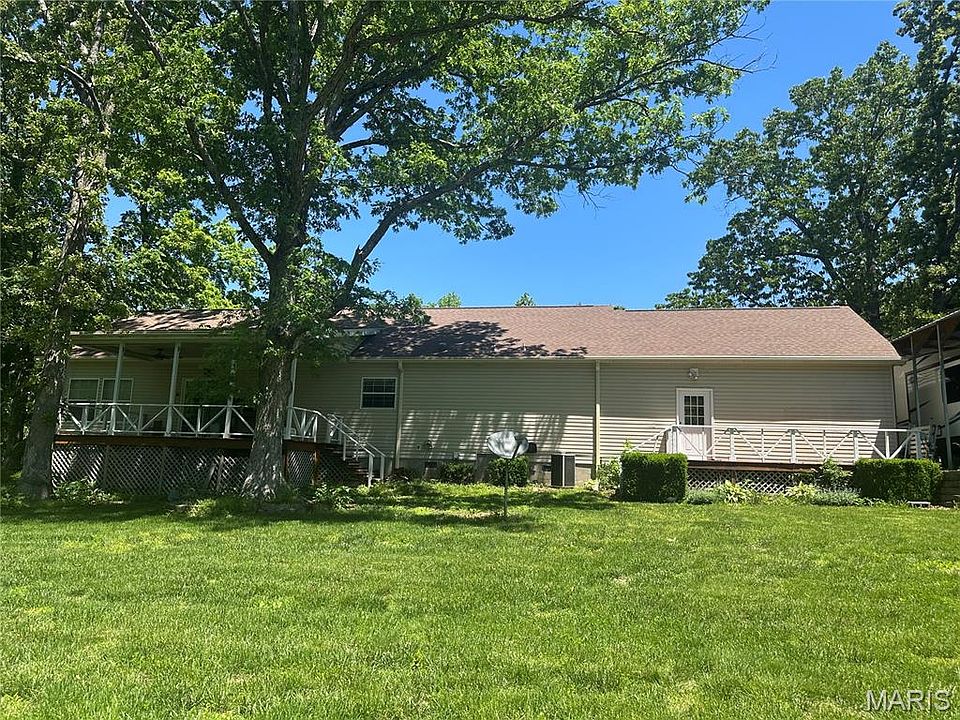 2nd image of 830 King School Rd