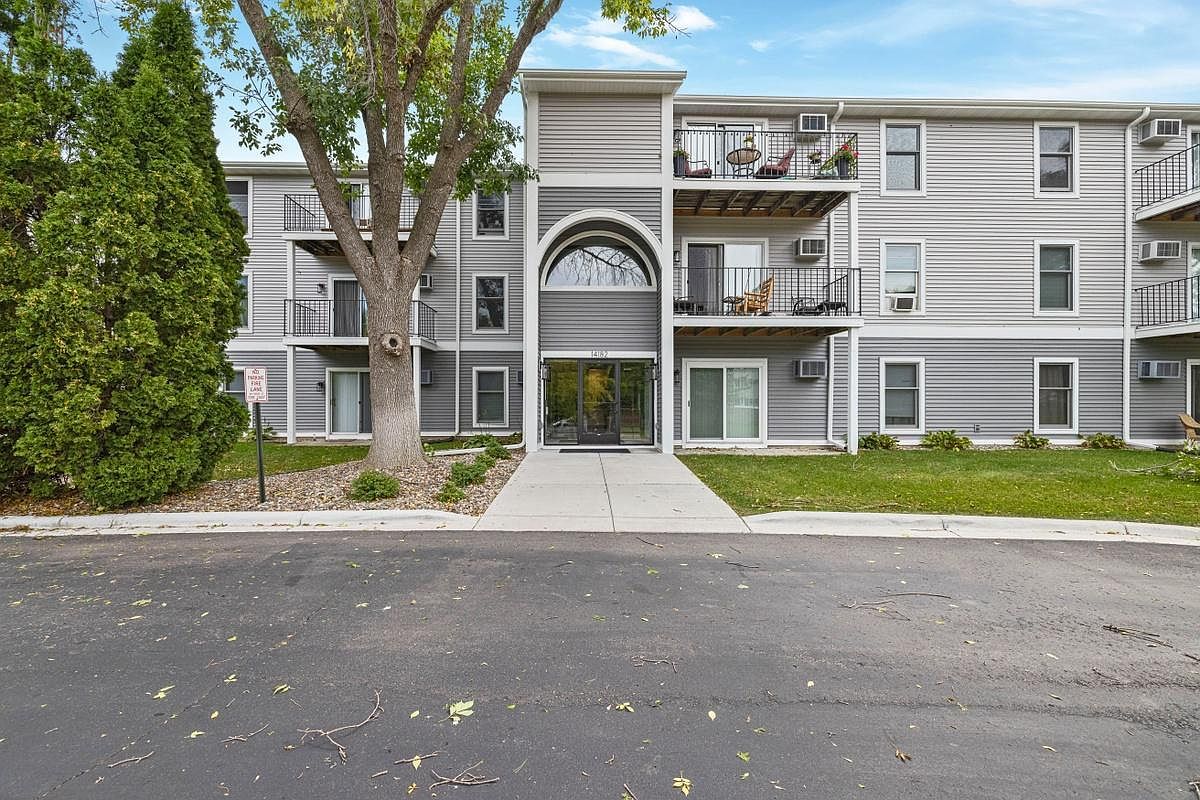 14182 Pennock Ave APT 204B, Saint Paul, MN 55124 Zillow