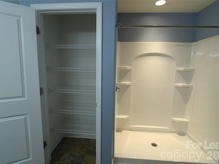 9348 Hamel St — Photo 22