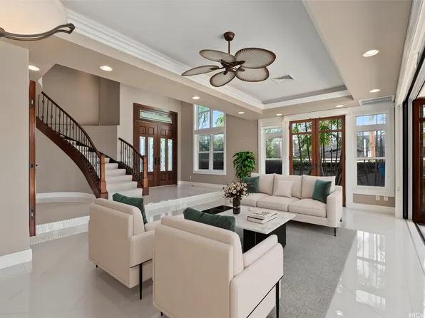 4767 Kahala Ave, Honolulu, HI 96816