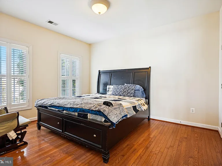 23104 Cypress Spring Cir — Photo 32