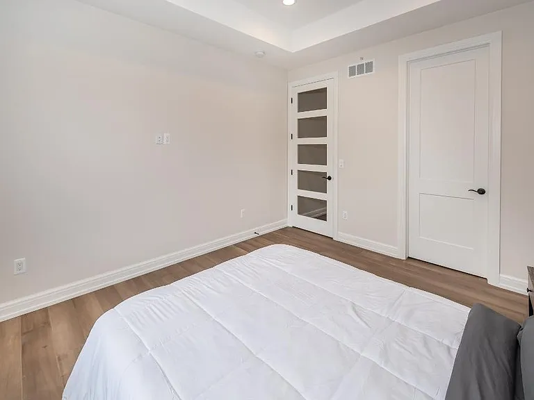7488 Gramercy Cir — Photo 8