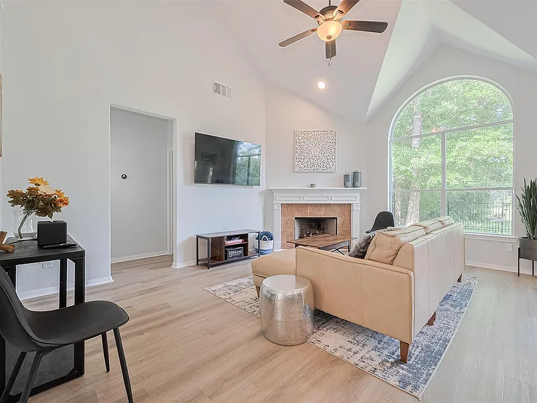 14 Sprite Woods Pl — Photo 9