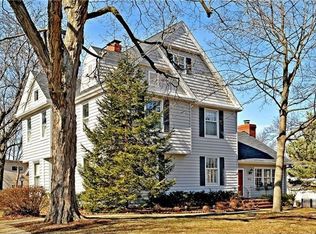 415 N Taylor Ave, Saint Louis, MO