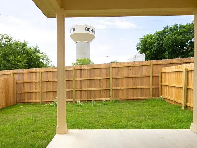 238 Samuel Dr — Photo 15