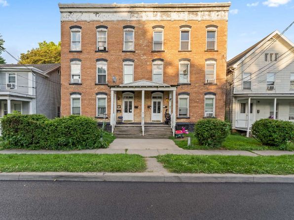 57 1/2 Saratoga Ave #3S