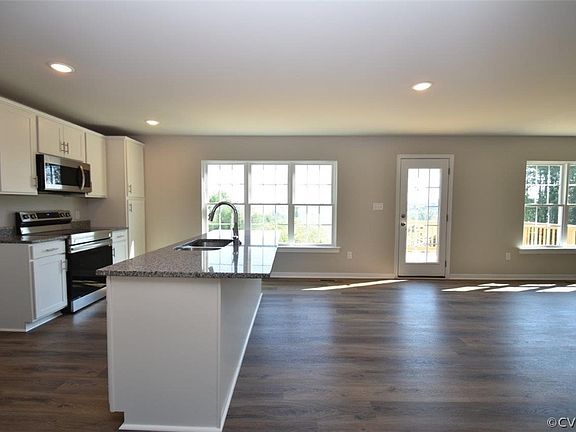 3rd image of 5113 Hunters Meadow Pl