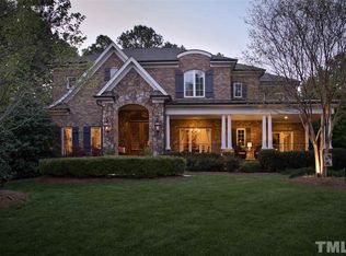 8904 Cape Henry Dr, Raleigh, NC 27615