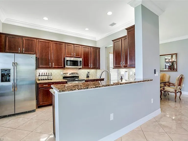 3745 Pleasant Springs Dr — Photo 9