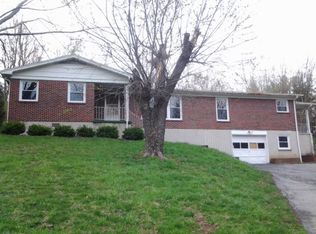 603 E Fincastle Tpke, Tazewell, VA