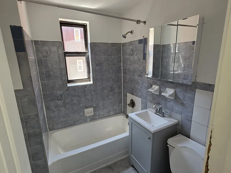 2271 Kennedy Blvd #306 — Photo 11
