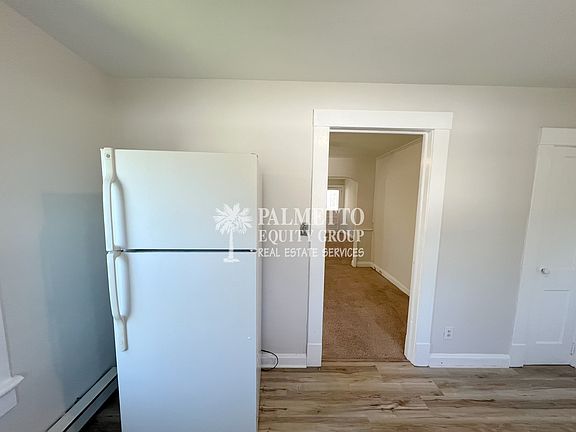 4th image of 1617 Marion St