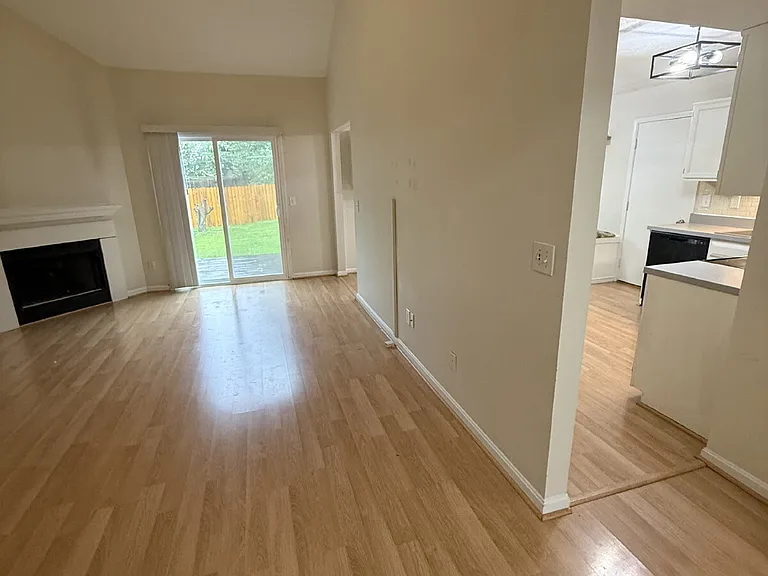 4009 Willowview Blvd — Photo 10