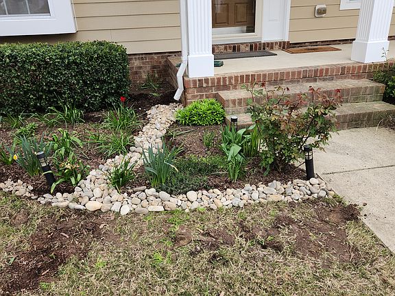 4th image of 5621 Memorial Dr