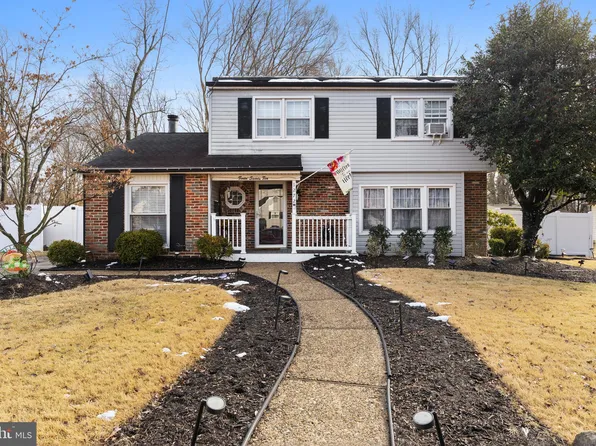 1272 E Trace Dr, Glendora, NJ 08029